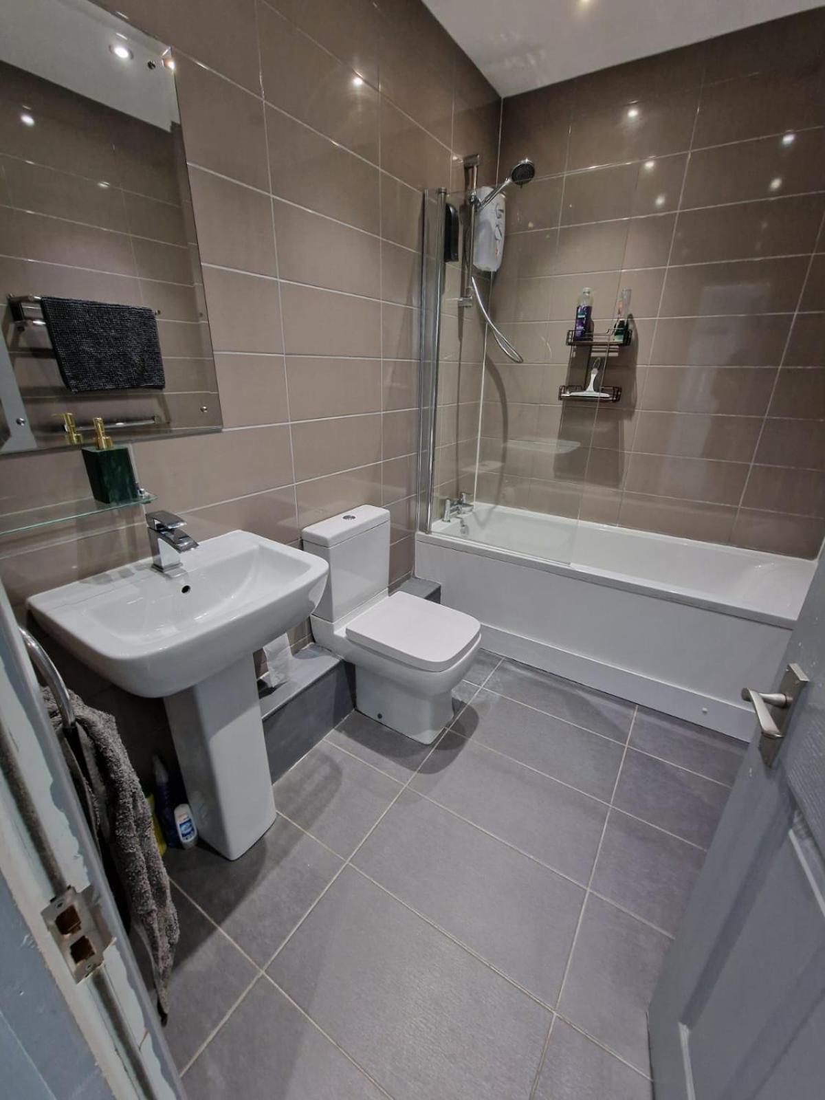 Smart Town Centre Apartments Northampton Zewnętrze zdjęcie